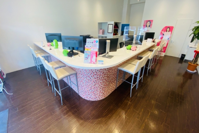 FC西長堀・堀江店内